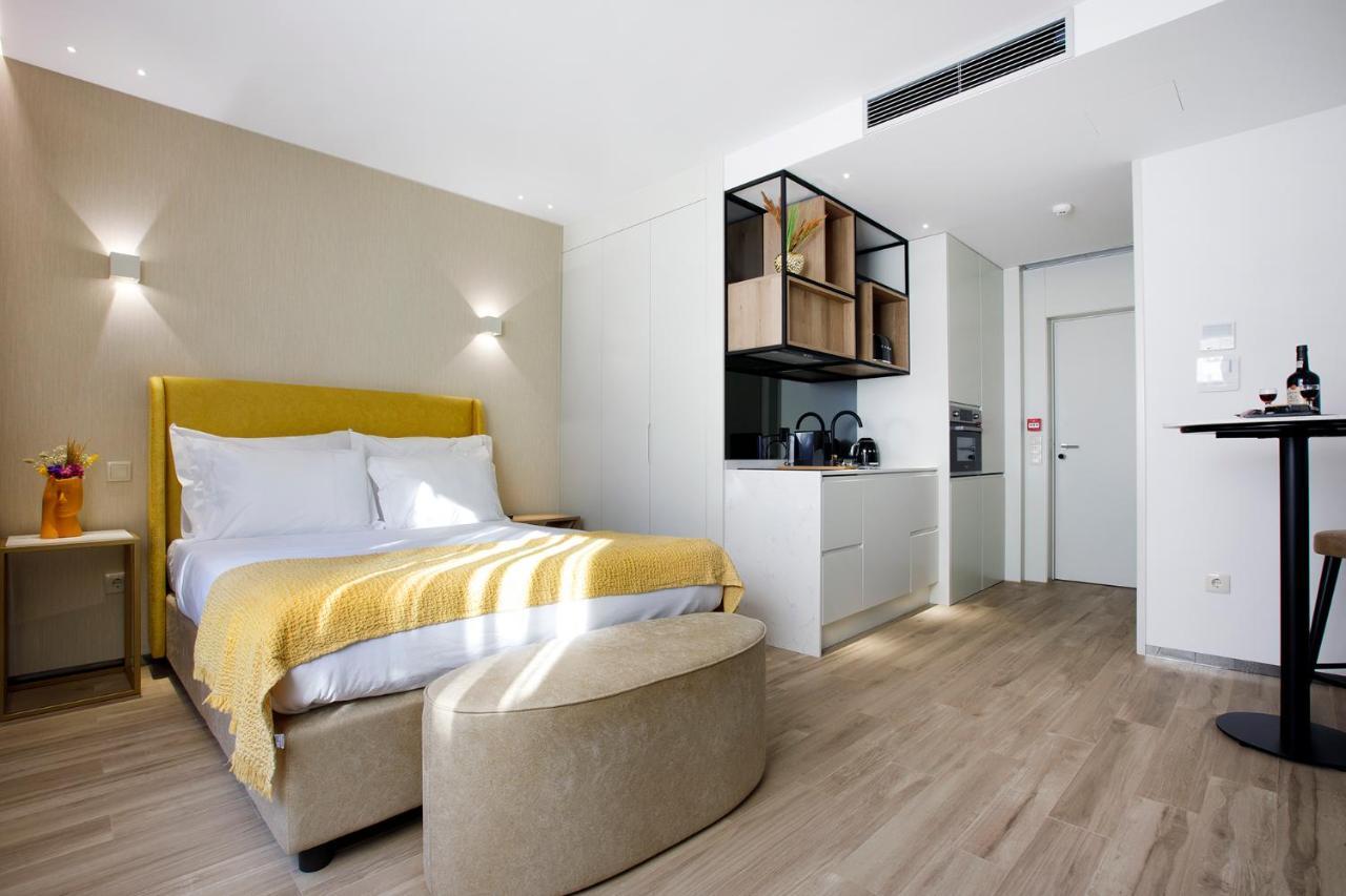 Alma Invicta Almada Premium Appartement Porto